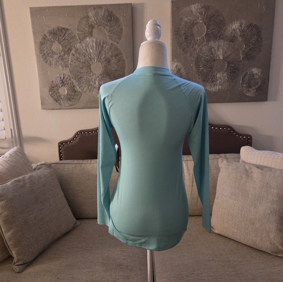 Rip Curl Hawaii Relaxed Fit Swim Shirt Rash Guard UPF 50+ Sz Med - Picture 6 of 13